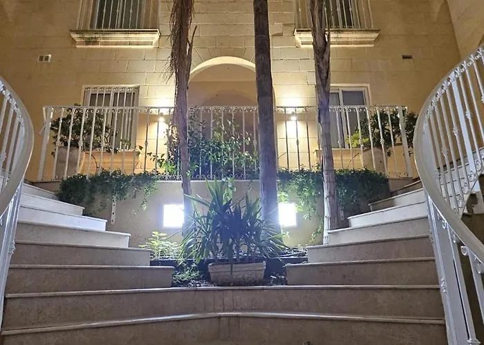 Gozopride Penthouse Apartman Qala